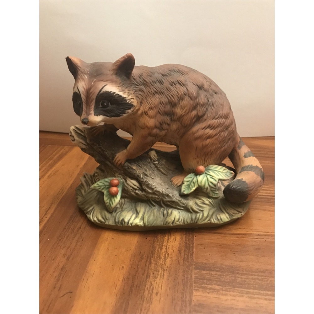 masterpiece porcelain by homco RACCOON mexico